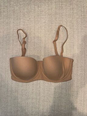 SKIMS Fits Everybody Strapless Bra